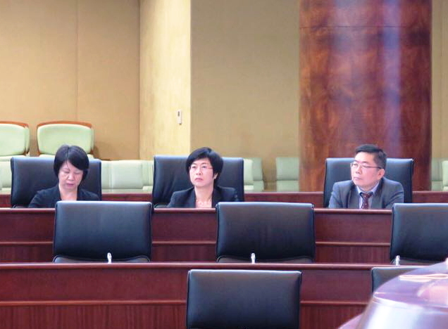 行政法务司司长陈海帆列席立法会口头质询会议