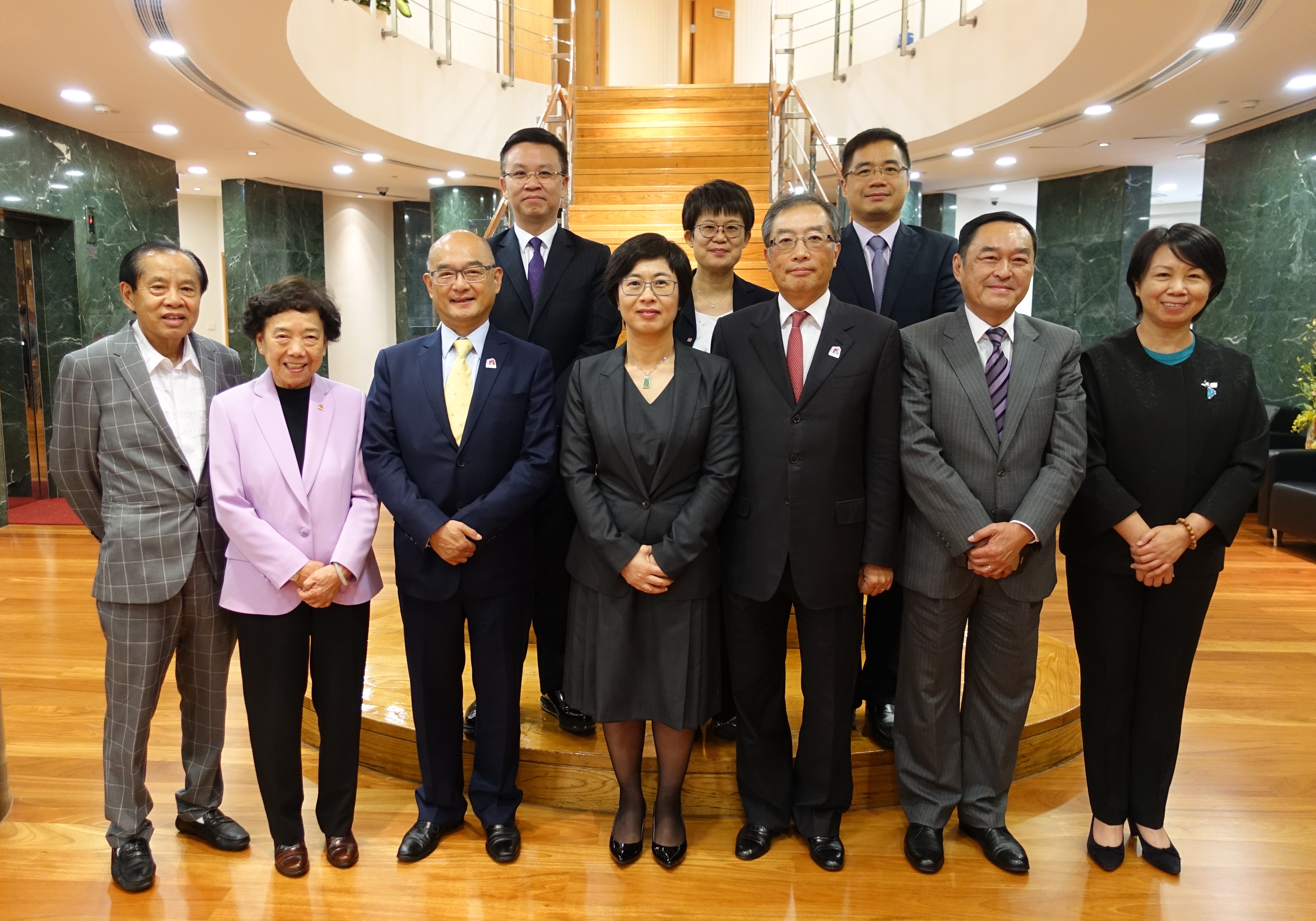 澳門建築置業商會代表拜會行政法務司司長陳海帆