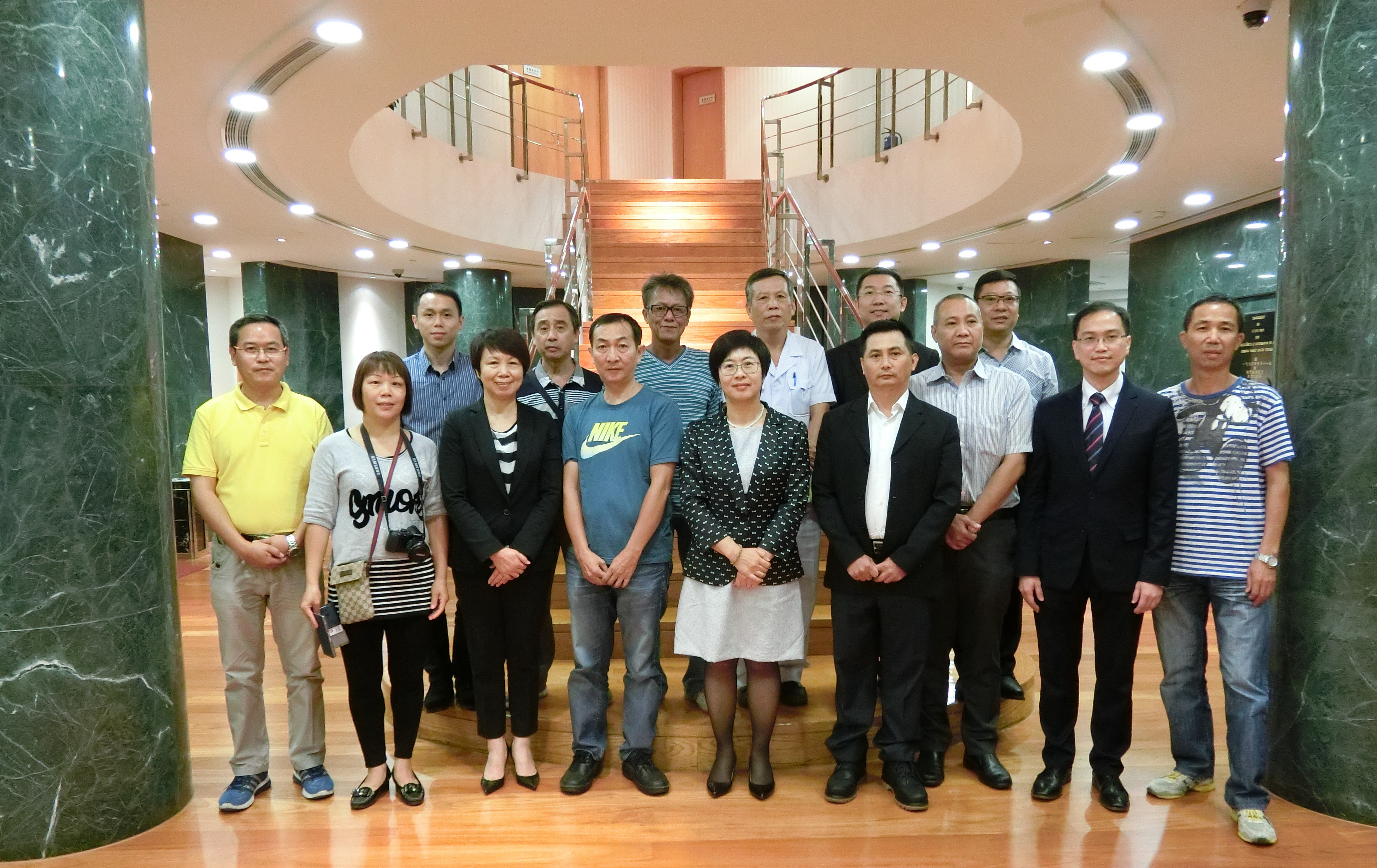 澳門基層公職人員協會拜訪司長