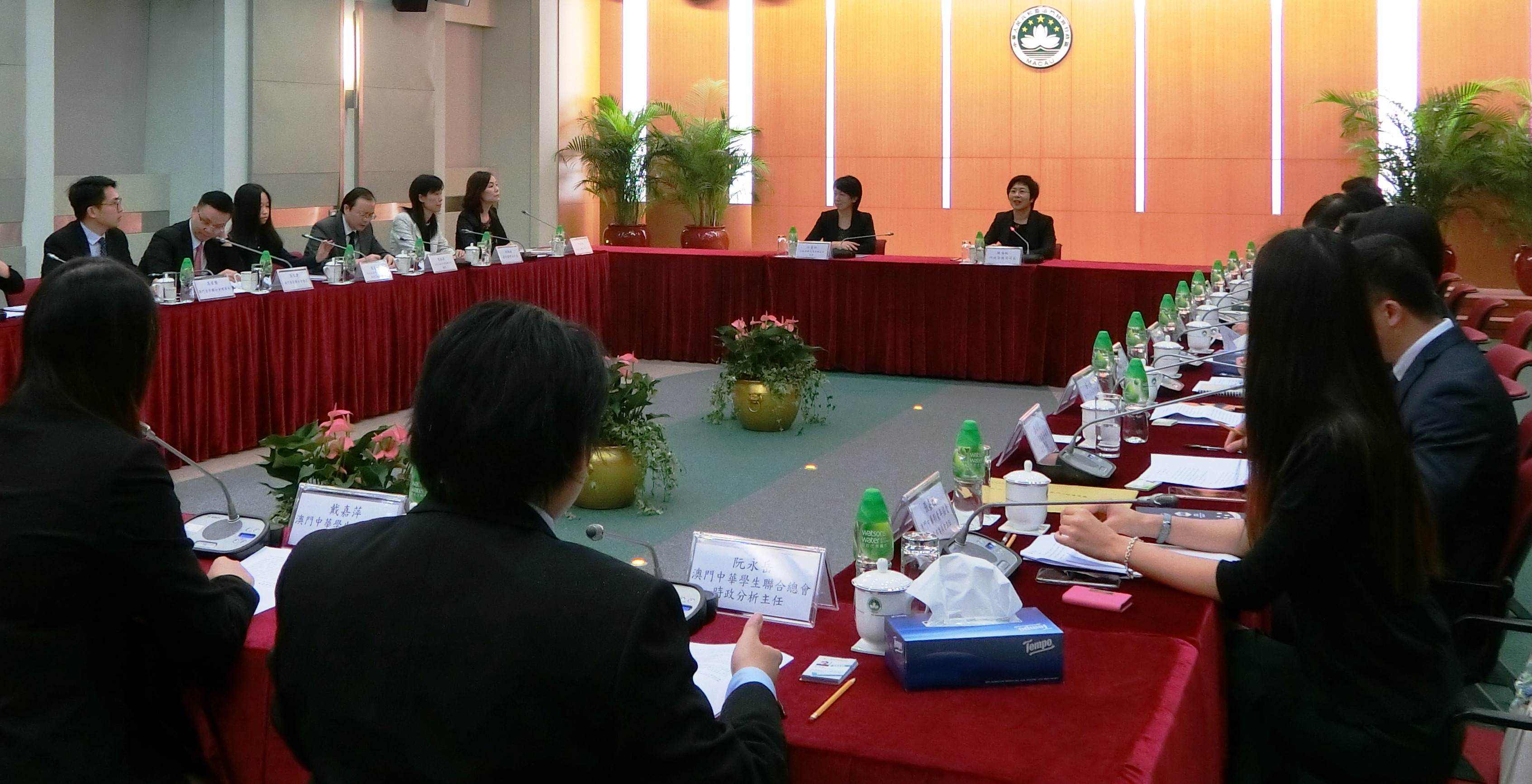 行政法務司司長陳海帆接見澳門青年團體代表