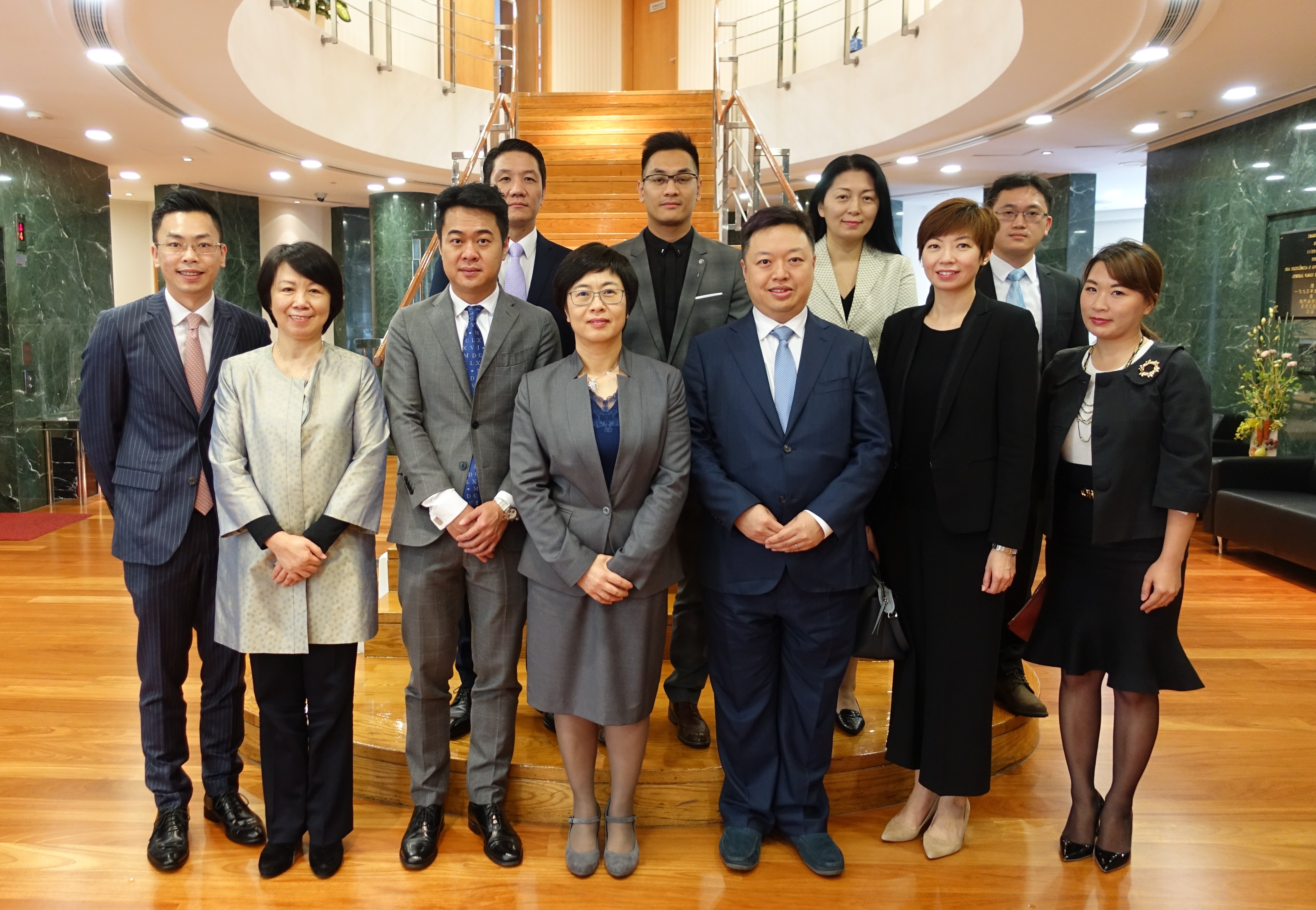 澳门青年博彩从业员协会拜会行政法务司司长陈海帆