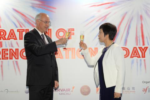 行政法務司司長陳海帆代表行政長官出席“法國國慶日”招待酒會
