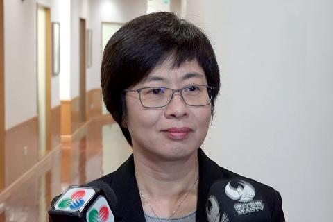 Secretária para a Administração e Justiça, Sónia Chan, falou à 
comunicação social
