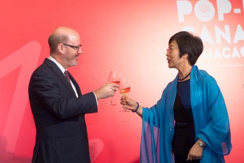 A Chefe do Executivo interina, Sónia Chan, na recepção de “Pop Up 
Canada! In Macao 2017”
