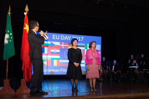A SAJ, Sónia Chan, participa em representação do Chefe do Executivo, na 
recepção do Dia da União Europeia
