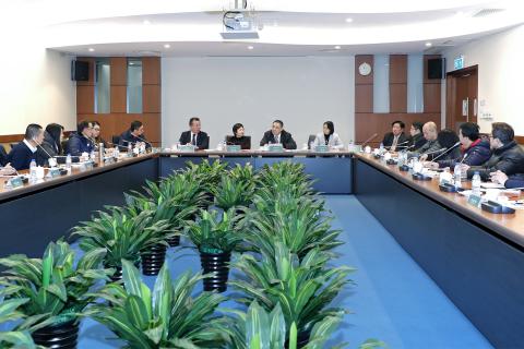 行政长官崔世安与北区社谘会交流意见

