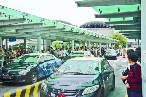 “的士規章”今屆或不送交立法會審議
