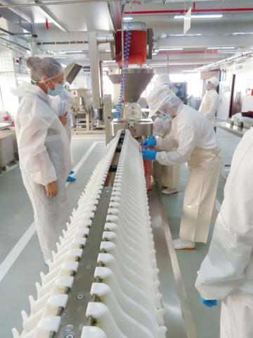 O IAM apoia as empresas locais do sector da alimentação na optimização
dos seus produtos e na elevação da sua segurança e qualidade
O IAM apoia as empresas locais do sector da alimentação na optimização
dos seus produtos e na elevação da sua segurança e qualidade