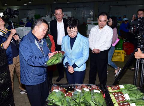 了解蔬菜种植技术、加工、包装、配送等工序及管理情况
