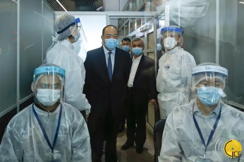 Chefe do Executivo, Ho Iat Seng, visita, acompanhado pelo secretário para a 
Segurança, Wong Sio Chak, o posto fronteiriço das Portas do Cerco
