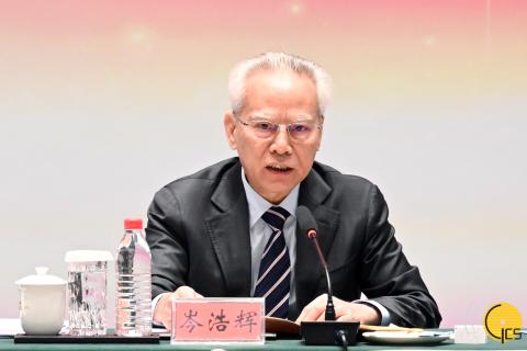 Chefe do Executivo e chefe da Comissão de Gestão da Zona de Cooperação
Aprofundada entre Guangdong e Macau em Hengqin, Sam Hou Fai, discursa na nona
reunião da Comissão de Gestão da Zona de Cooperação.
Chefe do Executivo e chefe da Comissão de Gestão da Zona de Cooperação
Aprofundada entre Guangdong e Macau em Hengqin, Sam Hou Fai, discursa na nona
reunião da Comissão de Gestão da Zona de Cooperação.
