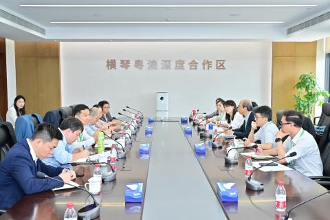 學員進行小組討論
