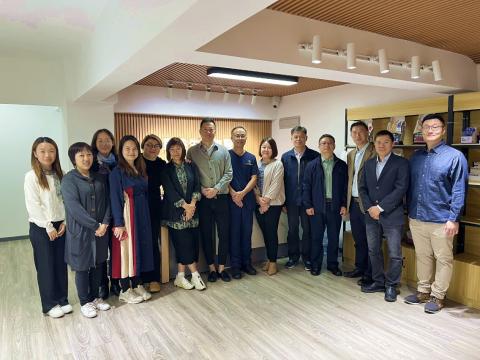 内地专家团队到访本澳私人动物诊疗场所
