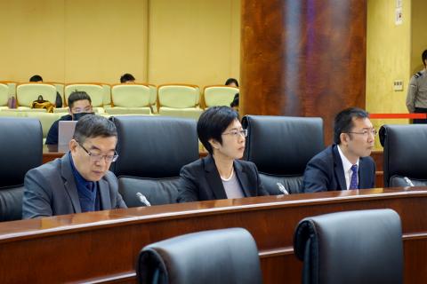 A SAJ, Sónia Chan, na Reunião Plenária da Assembleia Legislativa para a 
apresentação da proposta de lei intitulada Ajustamento do montante do 
subsídio de nascimento

