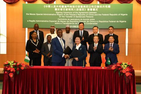 Celebração do Acordo sobre a Transferência de Pessoas Condenadas entre a 
Região Administrativa Especial de Macau e a Nigéria
