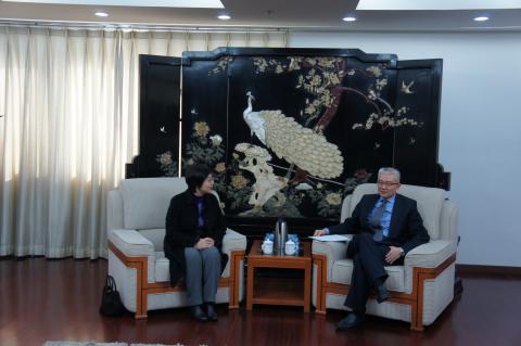 A Secretária Sónia Chan visitou Xu Ze, subdirector do Gabinete para os 
Assuntos de Hong Kong e Macau do Conselho de Estado
