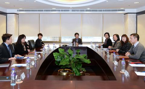 陈海帆司长与退休基金会领导与主管交流

