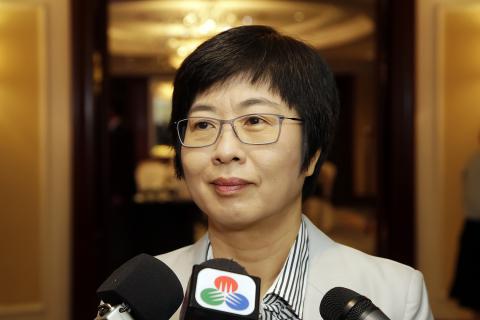Secretária para Administração e Justiça, Sónia Chan, fala à 
comunicação social

