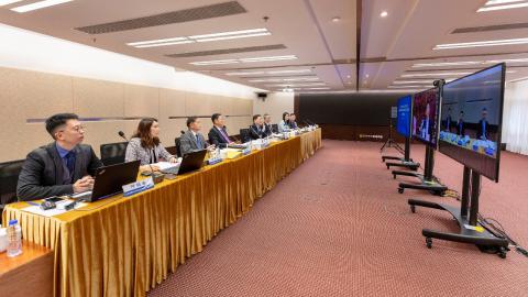 Negociação realizada entre o Governo da Região Administrativa Especial de 
Macau e o Supremo Tribunal Popular no âmbito do Acordo relativo à 
Assistência Mútua em matéria de Providências Cautelares em Processos 
Arbitrais
