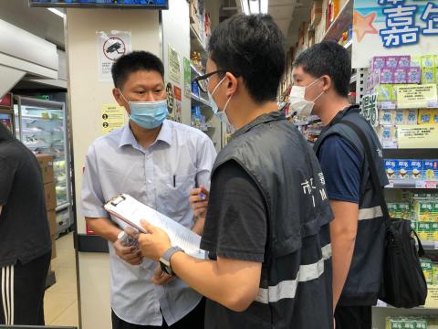 市政署會持續派員到受影響區域的食肆、零售店舖、食品儲存庫及冷凍倉等進行排查，協作善後工作。
