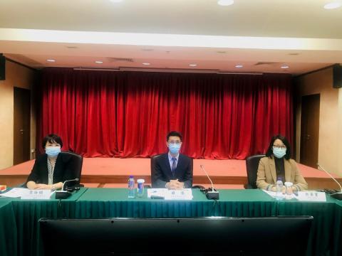 禁毒委员会代主席、社会工作局韩卫局长主持会议
