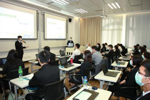 Início da segunda edição do Curso de Formação de Liderança para os 
Trabalhadores dos Serviços Públicos
